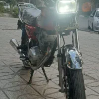 موتور ۲۰۰ پیشروگستر
