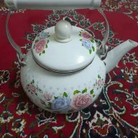 کتری آب جوش تمیز درحدنو دراصفهان خیابان جی|قوری، کتری، قهوهساز دستی|اصفهان, ارداجی|دیوار