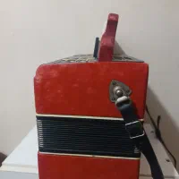 قارمان.اکاردئون.یل کن دار|پیانو، کیبورد، آکاردئون|تبریز, |دیوار