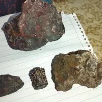 شهاب سنگ|جواهرات|آشخانه, |دیوار