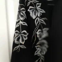 مانتو مجلسی|لباس|قم, بنیاد|دیوار