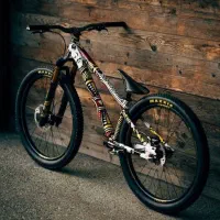 فروشگاه دوچرخه طاهر..