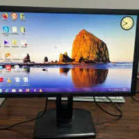 مانیتور ۲۲ اینچ dell|قطعات و لوازم جانبی رایانه|اصفهان, احمدآباد|دیوار