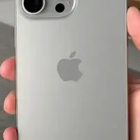 اپل iPhone 15 Pro Max با حافظهٔ ۲۵۶ گیگابایت