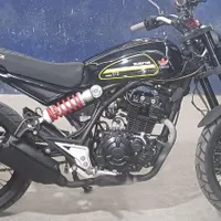 موتور st3کویر (کافه ریس)
