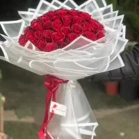 دسته گل باکس گل بله برون نامزدی