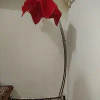 آباژور ایستاده