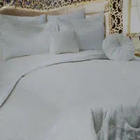 رو تختی مخمل