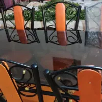 میز ناهارخوری و تخت خواب