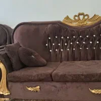 مبل راحتی ۷ نفره همراه با میز عسلی