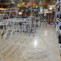 زیر گلدانی فرفورژه جاعودی لیدی مجسمه مدرن آباژور