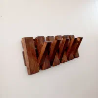 چوب لباسی/آویز لباس چوبی