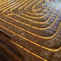 لوله کشی آب فاضلاب گرمایش ازکف درتمام نقاط شهر