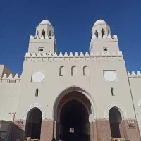 ملک-دو-طبقه-نقلی