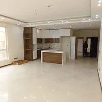 ۱۲۰متری۲خواب۲نبش سندملکی آماده انتقال میدان