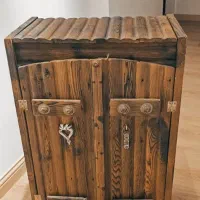 فروش دو عدد جاکفشی طرح سنتی با چوب با کیفیت