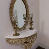 آیینه و شمعدان