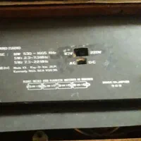 یک دستگاه رادیو قدیم ساخت ژاپنی|سیستم صوتی خانگی|بروجرد, |دیوار