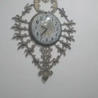 میز سمارو  برنجی وساعت دیواری