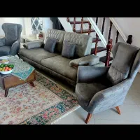 مبل تختخواب شو ۳ نفره با دو عدد مبل تکی
