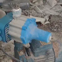 پمپ اب قدیمی