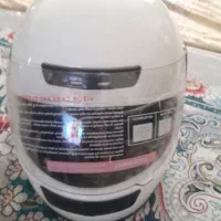 2عددکلاه ایمنی سفیدبا کارتون رنگ مشکی بدون نقاب