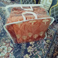 روتختی نو با سه تا بالشت