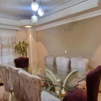 میز ۸ نفره کلاسیک با میز شیشه ای بزرگ شکیل