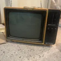 تلوزیون قدیمی|تلویزیون و پروژکتور|یزد, |دیوار