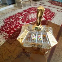 شیرینی خوری وشکلات خوری پاسماوری به‌فروش میرسد
