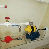 لوله کش اب