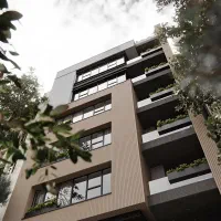 آپارتنمان ۹۵ متری طبقه ۴