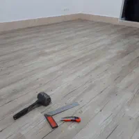 فروش کاغذ دیواری پارکت کفپوش گچ بری پیش ساخته|مصالح و تجهیزات ساختمان|صومعهسرا, |دیوار