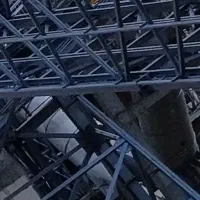 انجام عملیات سندبلاست و رنگ آمیزی سازه های فلزی|خدمات پیشه و مهارت|خمین, |دیوار