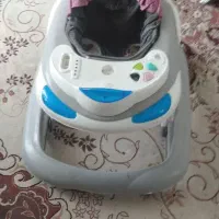 یک عدد روروک بچه تاشو