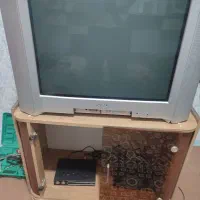 تلویزیون سونی29اینچ همانطور توی عکس هست