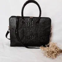 کیف چرم اداری زنانه|کیف، کفش، کمربند|کرج, شهرک بنفشه|دیوار