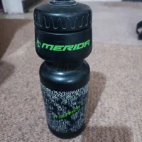 کوله دوچرخه برند و دستکش و تلمبه و قمقمه برند|دوچرخه، اسکیت، اسکوتر|اصفهان, حسین‌آباد|دیوار