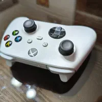 ایکس باکس سریز اس|کنسول، بازی ویدئویی و آنلاین|شیراز, ابیوردی|دیوار