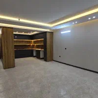 هشت بهشت ۱۲۰مترطبقه اول