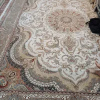تعدادی فرش ۹متری و ۱۲ متری