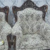 مبل ۹نفره همراه عسلی    مبلغ ۵ میلیون  سالم سالم