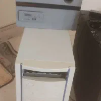 دو عددکیس، یکیش با مادر برد و اسپیکر