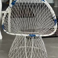 صندلی|صندلی و نیمکت|اندیشه, اندیشه فاز ۴|دیوار