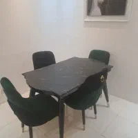 مبلمان ۷نفره ب همراه میز ناهار خوری