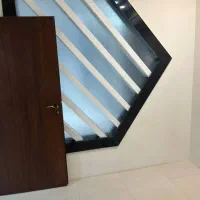 اداری ۶۸ متری سی متری دوم