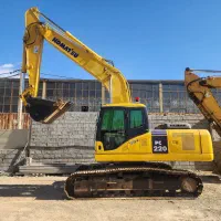 بیل۲۲۰کماتسو|خودرو سنگین|اصفهان, باغ زیار|دیوار