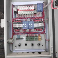 رفع اتصال و نصب و تعویض کلیه لوازم برقی در ساختمان