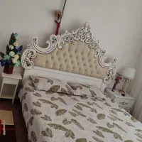 فروشی با موکت