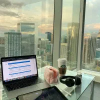 نیازمند فروشنده غیرحضوری